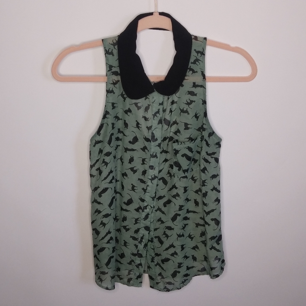 Glam Dolls shirt size small